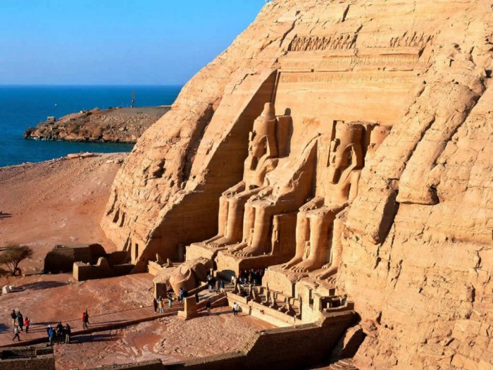 Historical monuments in Egypt