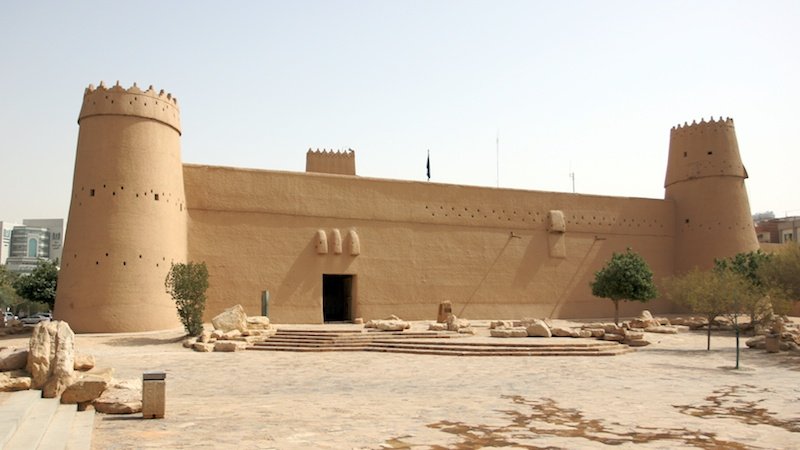 Masmak Palace is one of the most important historical monuments in the Kingdom due to the fact that it was the site of the famous Battle of Riyadh in 1902