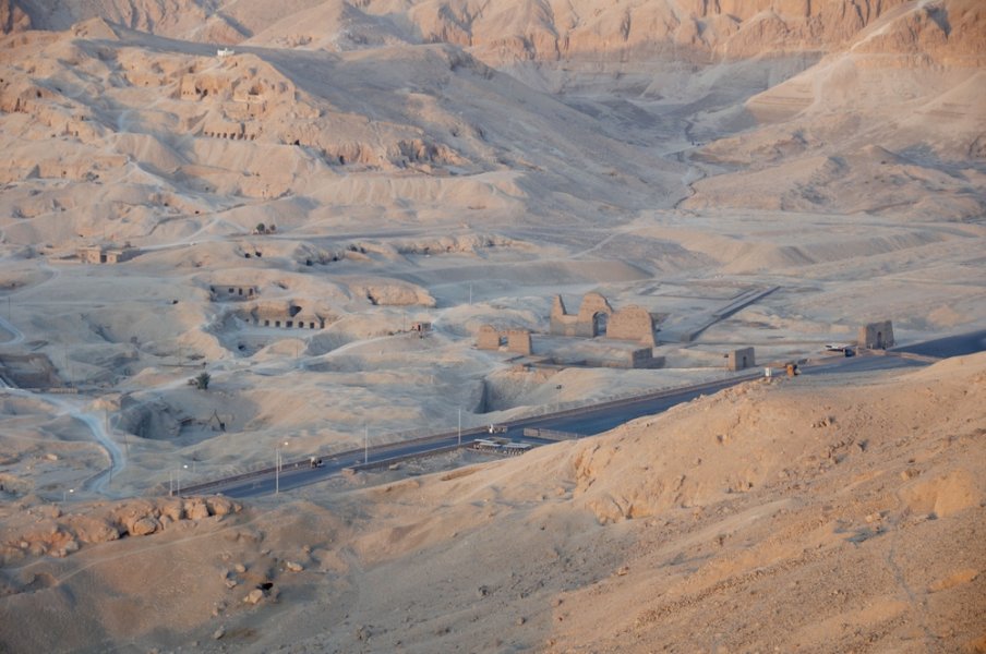 Valley of the Kings is the place where the tombs of pharaohs and nobles of the modern state were built during the ages of the Pharaonic families