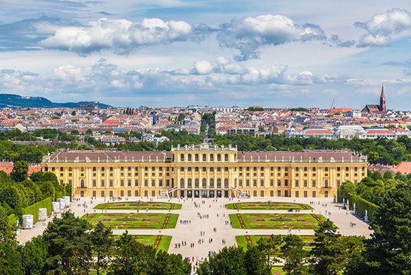     Schonbrunn Palace in the Austrian capital Vienna ... fun for your five senses!