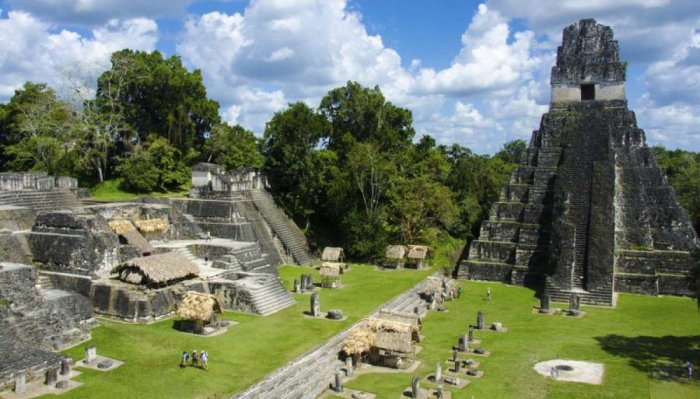 Landmarks of the Mayan civilization in Guatemala