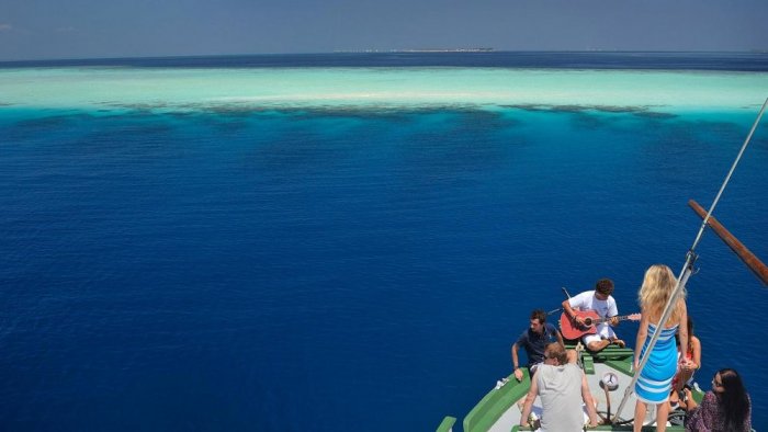 1581270702 420 The Maldives is the best place to spend a vacation - The Maldives is the best place to spend a vacation in the arms of nature
