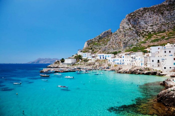 Now one of the most important tourist attractions in Sicily which is also famous for its charming sandy beaches and its mild climate
