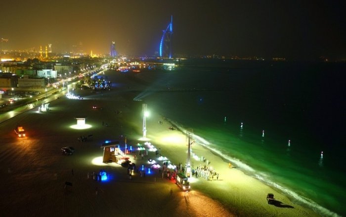 The world's first night swimming beach opens in Dubai