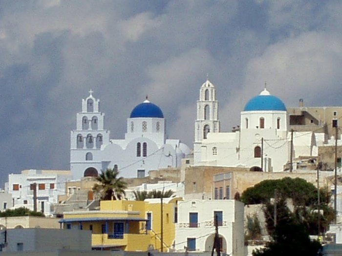 Pyrgos is the ancient capital of Santorini