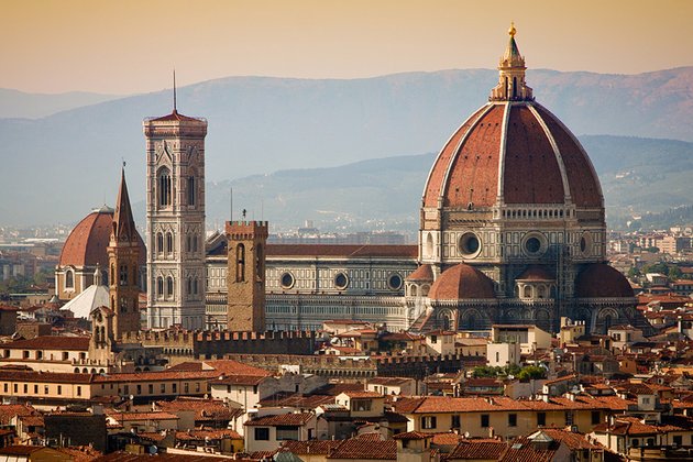 The charm of architecture in Florence.