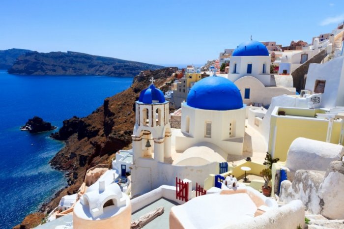 The charm of blue color in Santorini