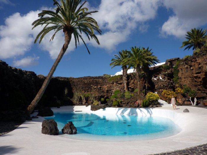 Resorts that go along with nature on the island of Lanzarote