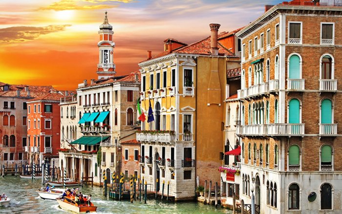 Venice, Italy .. a romantic city
