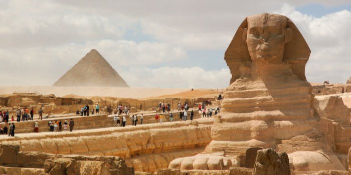 Egypt contains countless tourist attractions