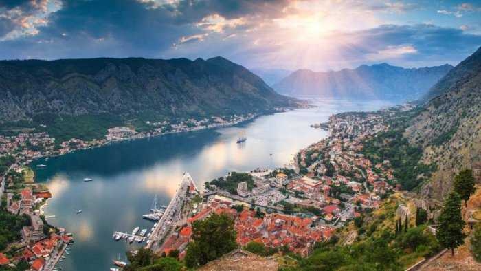 Montenegro is characterized as a tourist destination by the fact that tours to Montenegro are considerably less expensive