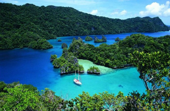 Picturesque nature in Fiji