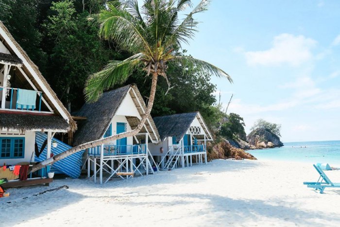 Beach resorts in Cebu Island