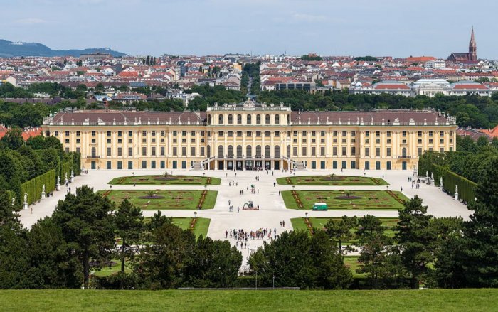 Schonborn Palace in Vienna.
