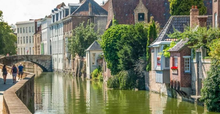 The tranquility and beauty of the water channels in Bruges