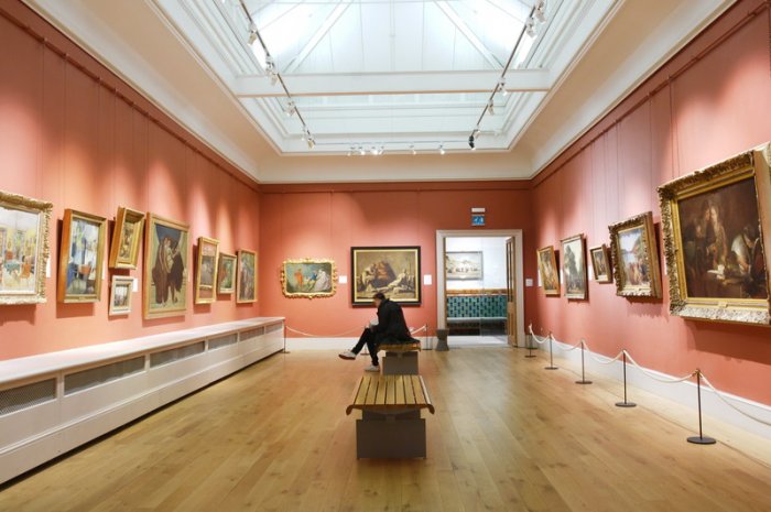 Art exhibits at the Brighton Museum