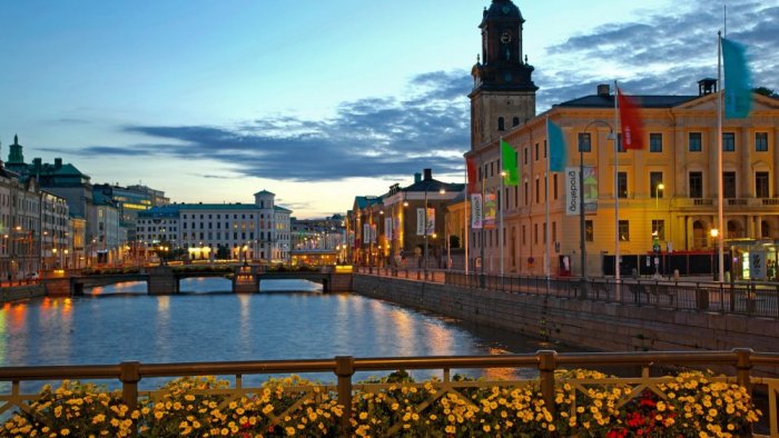 Gothenburg is on the west coast of Sweden, a green city