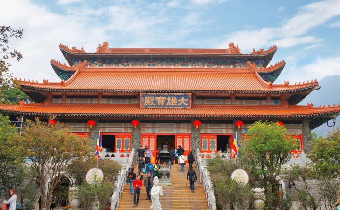 Visiting temples is an important part of a Hong Kong trip