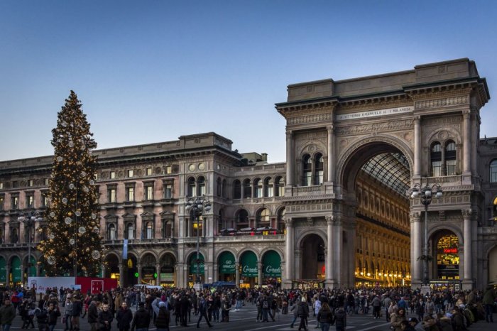 Celebration and shopping in Milan