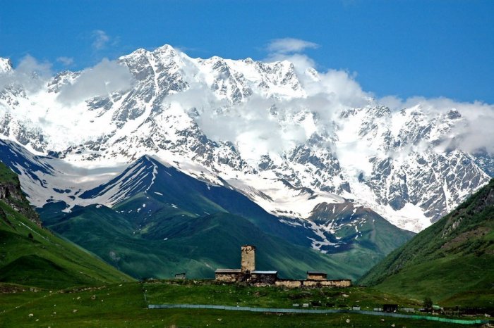 The magic of nature in Mount Kazbek