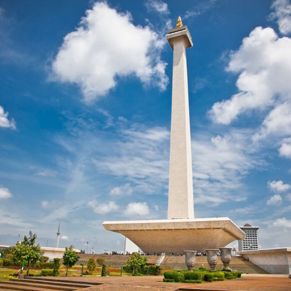 It is one of the other famous sights in the city center of Jakarta, specifically in Merdeka Public Square