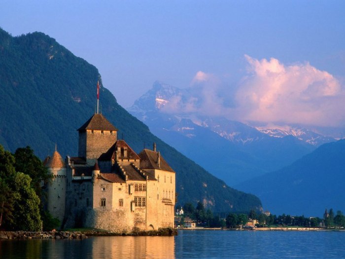One of the most famous European castles and built on a small island overlooking Lake Geneva in southern Veytaux, Switzerland 