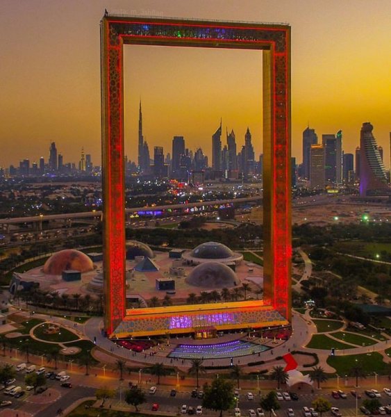 Dubai Frame .. Seeing Dubai on the ground