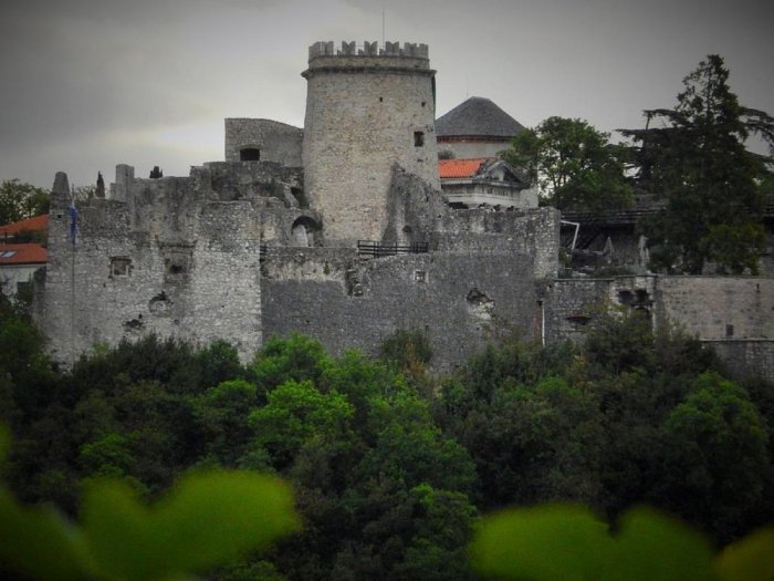General view of Tarsat Castle