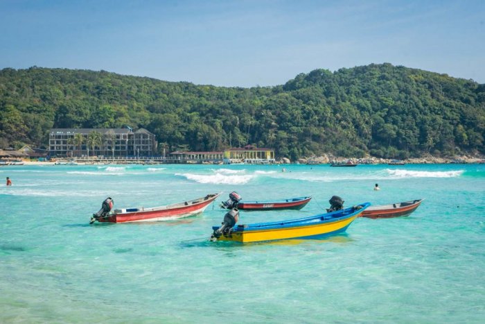The Farhanti Islands or Farawan Kapulawan, is one of the popular holiday destinations also in Malaysia