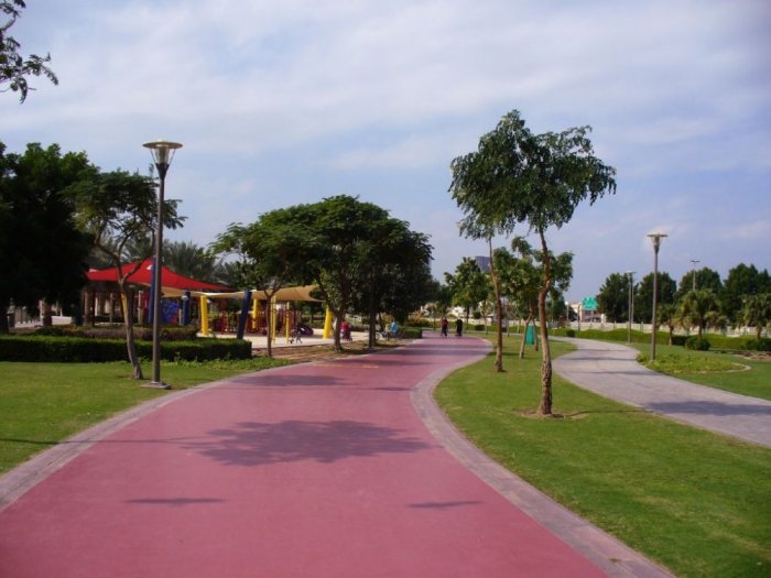 Al Barsha Park Walk