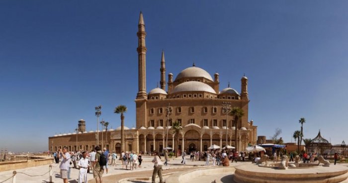 1581275592 299 The most famous mosques in the world in Islamic countries - The most famous mosques in the world in Islamic countries
