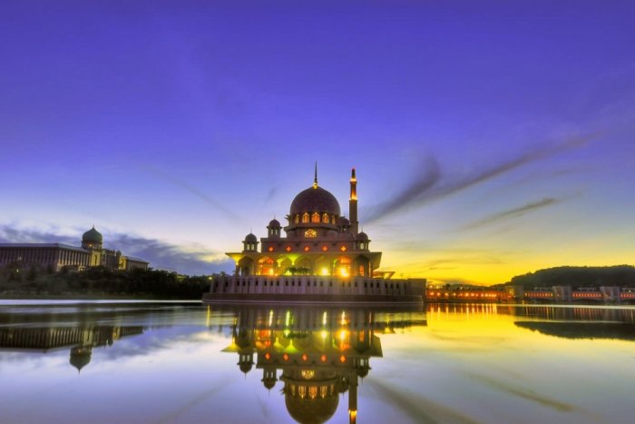 Putra Mosque-the city of Putrajai