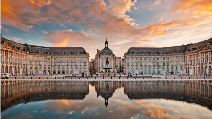 Water mirror is one of the most beautiful features of Bordeaux
