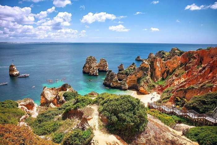 The picturesque nature of Albufeira