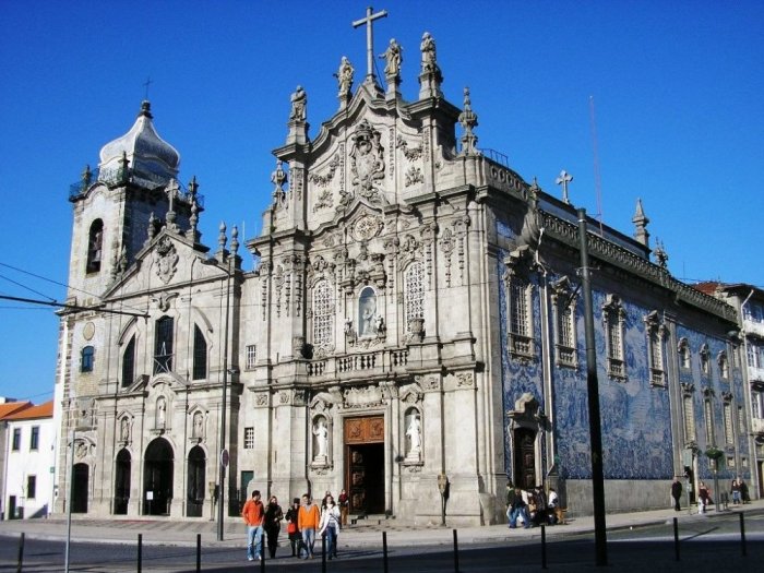 Distinguished architecture in Porto