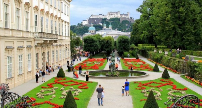 The splendor of the Mirabell Palace gardens