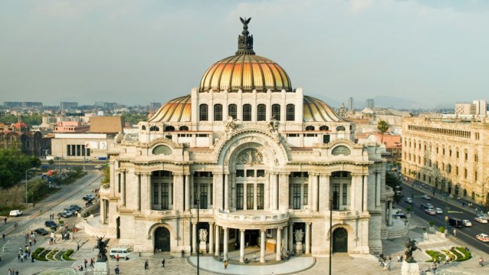     From Palacio de Bellas Artes