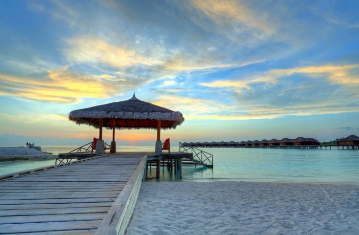     The Maldives has everything you could dream of in a beach tourist destination, starting from the enchanting sandy beaches