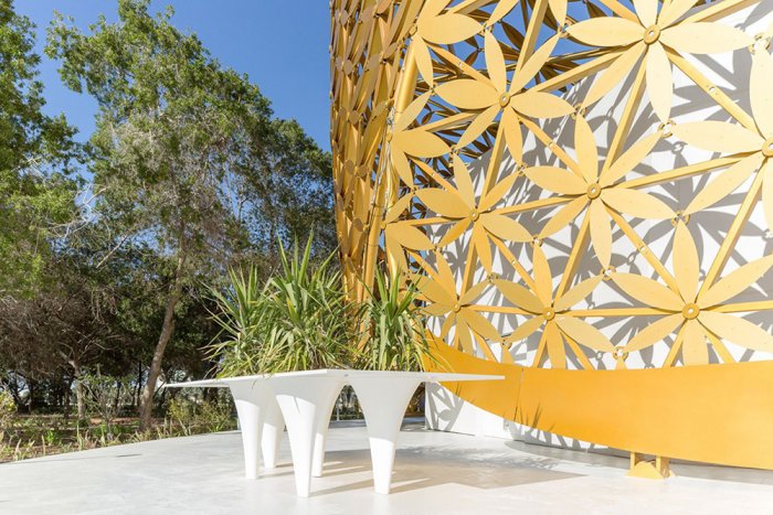 Al Noor Island hosts a collection of the most prominent artworks and sculptures