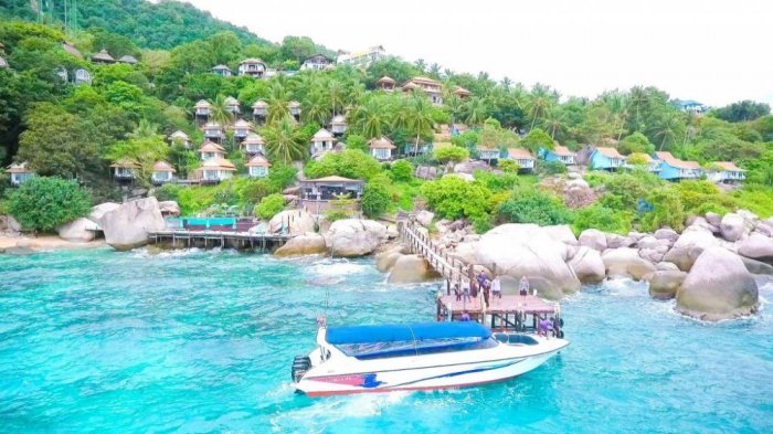    Thailand's Ko Tao Island is a popular tourist destination for tourists who come to Thailand