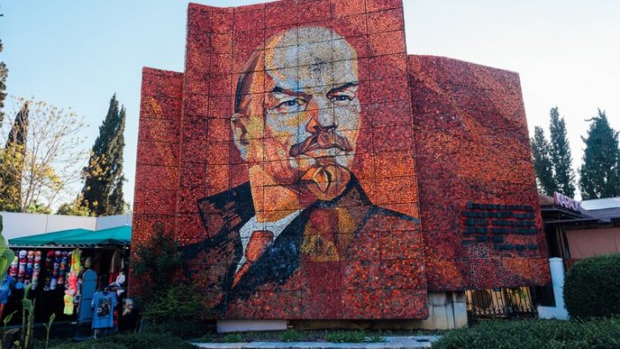     Mosaique Lenin