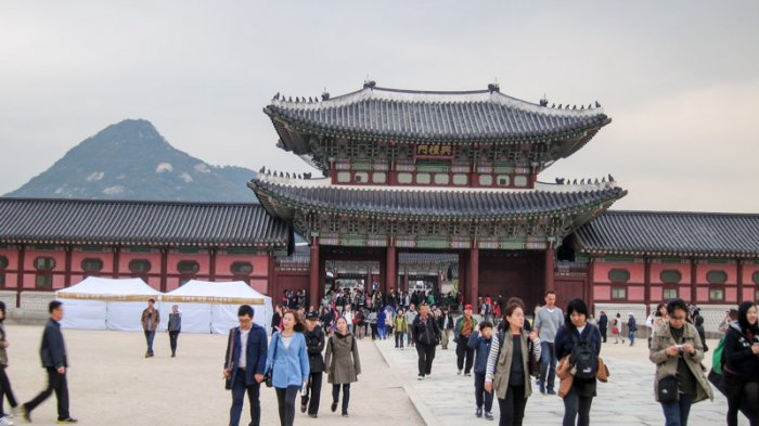     Gyeongbok Palace