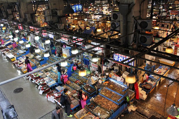     fish market