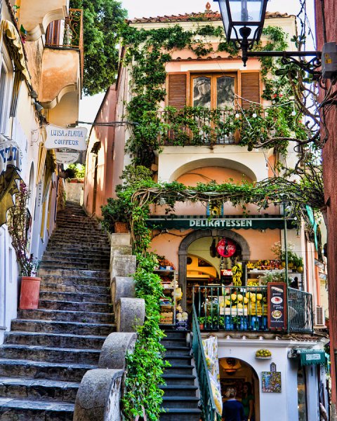 The picturesque atmosphere of Positano