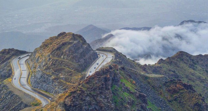 Al Hada and Al Shifa are linked to the best and most modern mountain roads