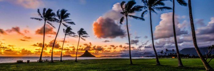 Oahu is famous as one of the most famous tourist islands in the United States of America