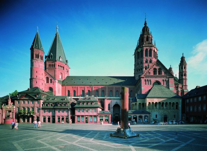 Mainz Cathedral is a majestic six-storey building dating back several centuries