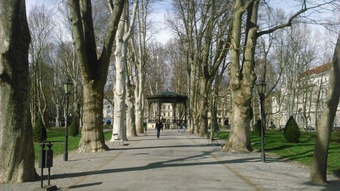 Nikola Subic Zirinsky Square