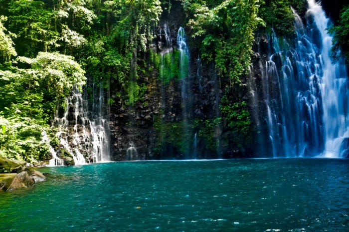 From the falls of Tenago