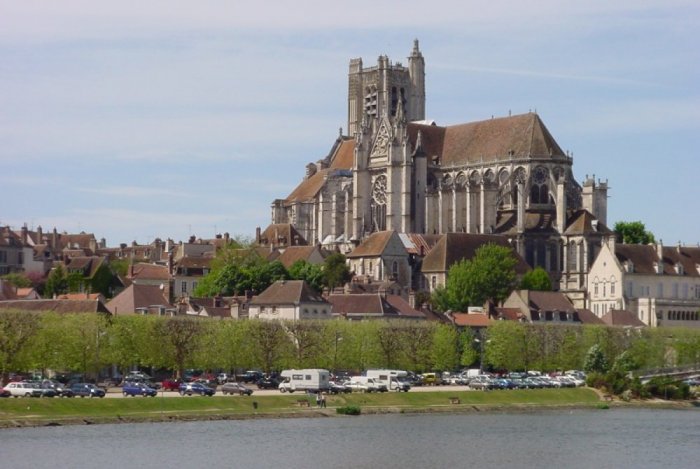 Historic monuments in Auxerre